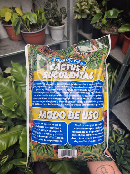 Sustrato para cactus y suculentas 2.5 L